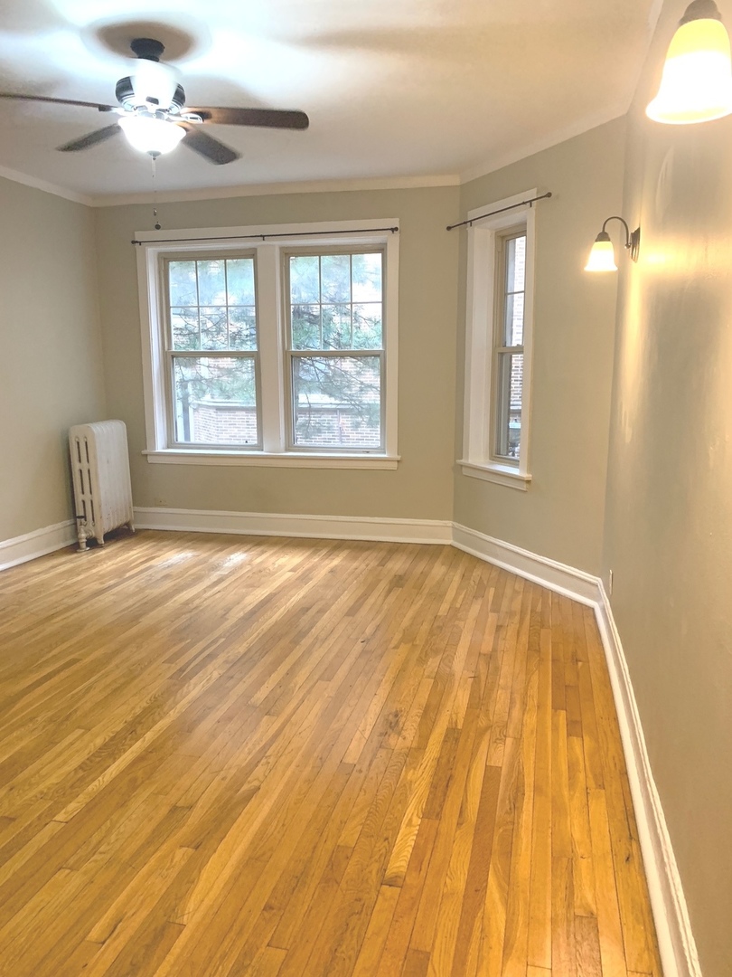 832 W Sunnyside Avenue 1S