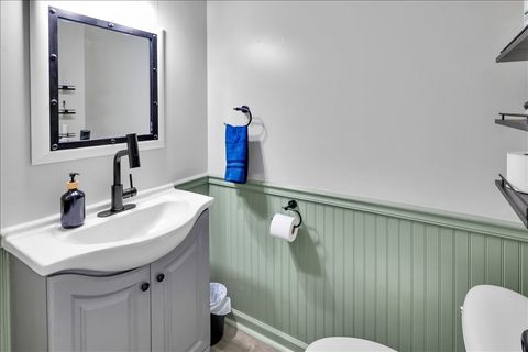 Tiny photo for 940 Orchard Court, Batavia, IL 60510 (MLS # 12614445)