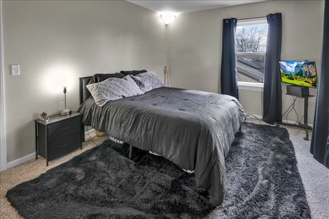 Tiny photo for 940 Orchard Court, Batavia, IL 60510 (MLS # 12614445)