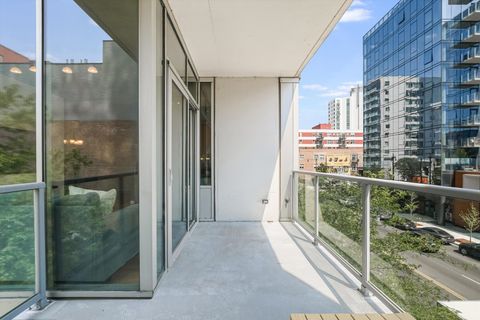 Tiny photo for 1720 S Michigan Avenue #308, Chicago, IL 60616 (MLS # 12498009)