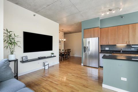 Tiny photo for 1720 S Michigan Avenue #308, Chicago, IL 60616 (MLS # 12498009)