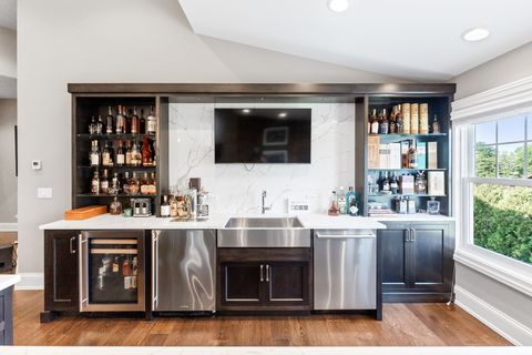 Tiny photo for 39W162 Long Meadow Lane, St. Charles, IL 60175 (MLS # 12422960)