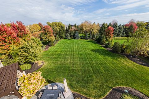 Tiny photo for 39W162 Long Meadow Lane, St. Charles, IL 60175 (MLS # 12422960)