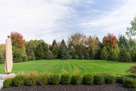 Tiny photo for 39W162 Long Meadow Lane, St. Charles, IL 60175 (MLS # 12422960)