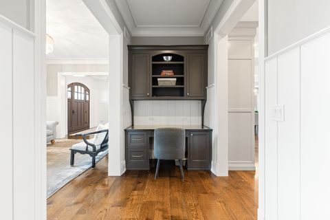 Tiny photo for 39W162 Long Meadow Lane, St. Charles, IL 60175 (MLS # 12422960)