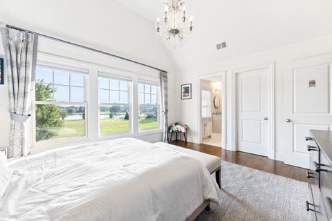 Tiny photo for 39W162 Long Meadow Lane, St. Charles, IL 60175 (MLS # 12422960)