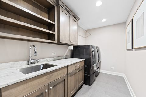 Tiny photo for 39W162 Long Meadow Lane, St. Charles, IL 60175 (MLS # 12422960)