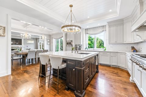 Tiny photo for 39W162 Long Meadow Lane, St. Charles, IL 60175 (MLS # 12422960)