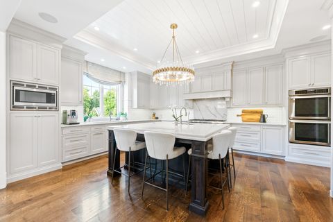 Tiny photo for 39W162 Long Meadow Lane, St. Charles, IL 60175 (MLS # 12422960)