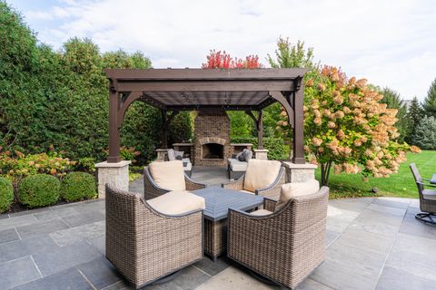 Tiny photo for 39W162 Long Meadow Lane, St. Charles, IL 60175 (MLS # 12422960)