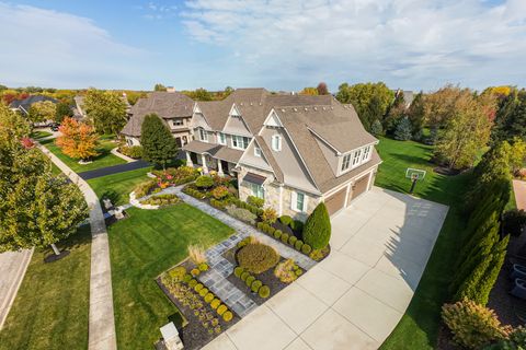 Tiny photo for 39W162 Long Meadow Lane, St. Charles, IL 60175 (MLS # 12422960)