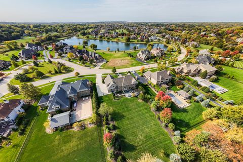 Tiny photo for 39W162 Long Meadow Lane, St. Charles, IL 60175 (MLS # 12422960)