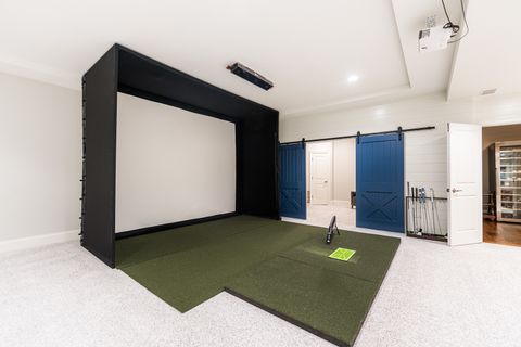 Tiny photo for 39W162 Long Meadow Lane, St. Charles, IL 60175 (MLS # 12422960)