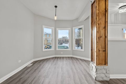 Tiny photo for 6807 S Marshfield Avenue, Chicago, IL 60636 (MLS # 12552038)