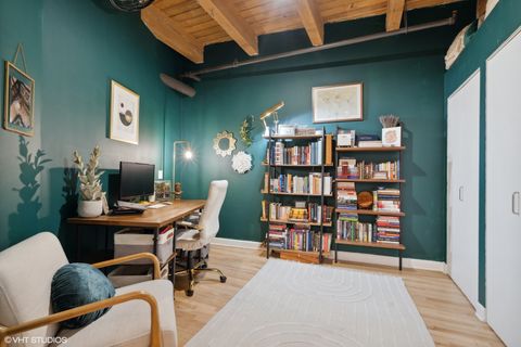 Tiny photo for 612 N Oakley Boulevard #112, Chicago, IL 60612 (MLS # 12604719)