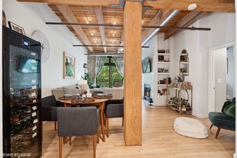 Tiny photo for 612 N Oakley Boulevard #112, Chicago, IL 60612 (MLS # 12604719)