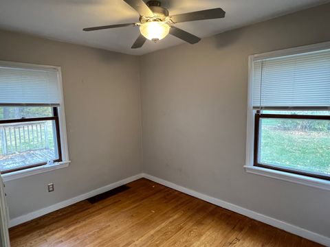 Tiny photo for 3906 Abbotsford Road, Rockford, IL 61107 (MLS # 12512679)