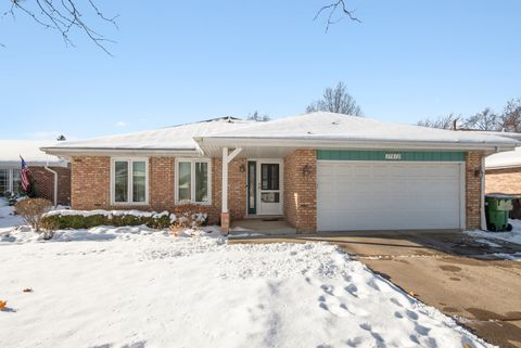 Tiny photo for 17812 65th Court, Tinley Park, IL 60477 (MLS # 12527132)