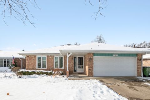 17812 65th Court Tinley Park IL 60477