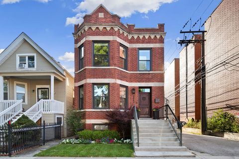 Photo of 3940 N Christiana Avenue, Chicago, IL 60618 (MLS # 12542841)