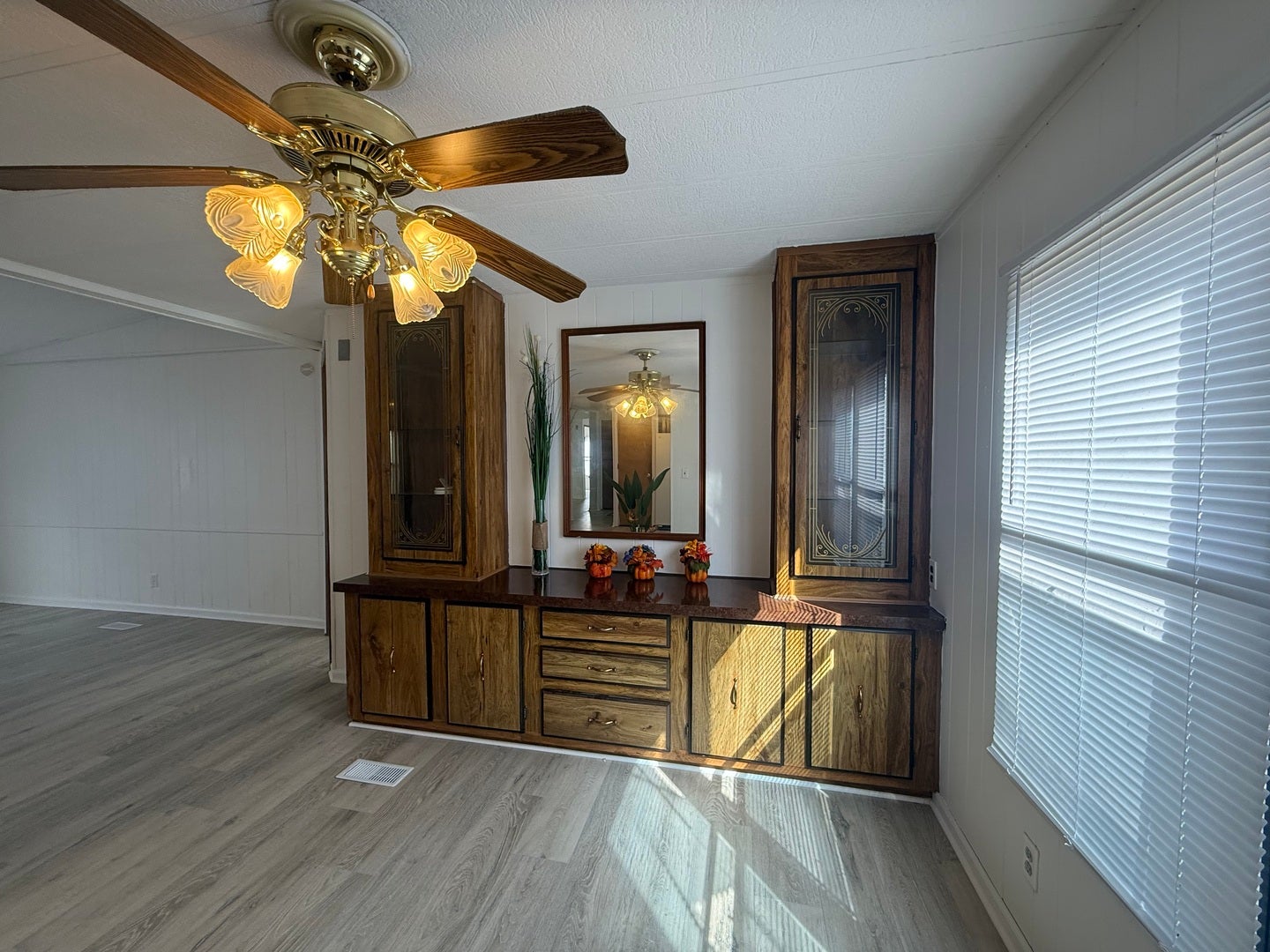 227 Blackthorn Road