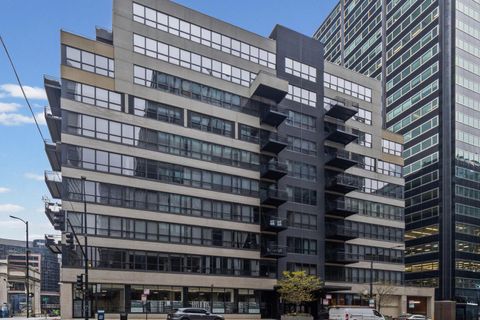 130 S CANAL Street 813 Chicago IL 60606