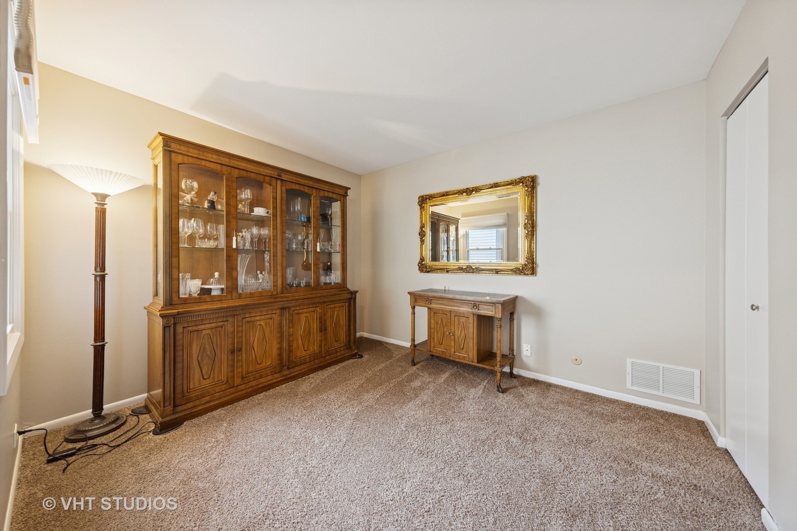 134 REGENCY Drive