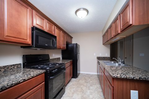 Tiny photo for 600 CLAYTON Circle #A, Sycamore, IL 60178 (MLS # 12498357)