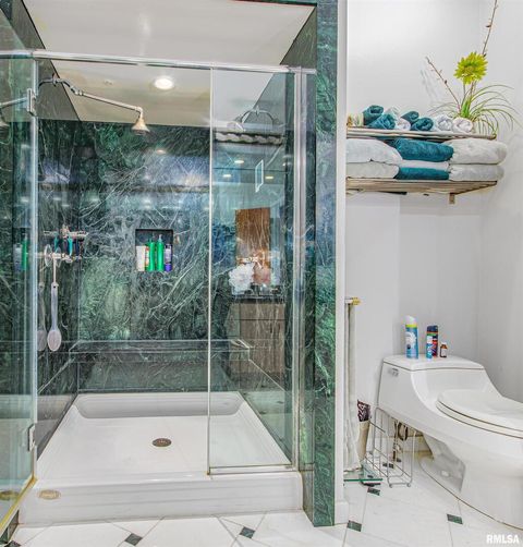 Tiny photo for 1114 S Perrine Street, Centralia, IL 62801 (MLS # EB459023)