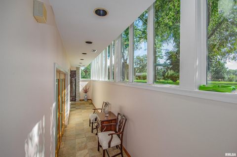 Tiny photo for 1114 S Perrine Street, Centralia, IL 62801 (MLS # EB459023)