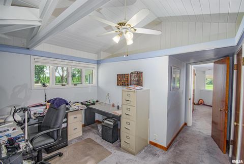 Tiny photo for 1114 S Perrine Street, Centralia, IL 62801 (MLS # EB459023)