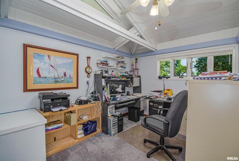 Tiny photo for 1114 S Perrine Street, Centralia, IL 62801 (MLS # EB459023)