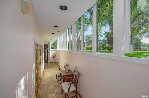 Tiny photo for 1114 S Perrine Street, Centralia, IL 62801 (MLS # EB459023)