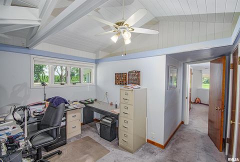 Tiny photo for 1114 S Perrine Street, Centralia, IL 62801 (MLS # EB459023)