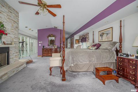 Tiny photo for 1114 S Perrine Street, Centralia, IL 62801 (MLS # EB459023)