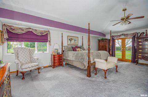 Tiny photo for 1114 S Perrine Street, Centralia, IL 62801 (MLS # EB459023)