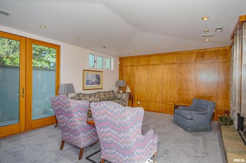 Tiny photo for 1114 S Perrine Street, Centralia, IL 62801 (MLS # EB459023)