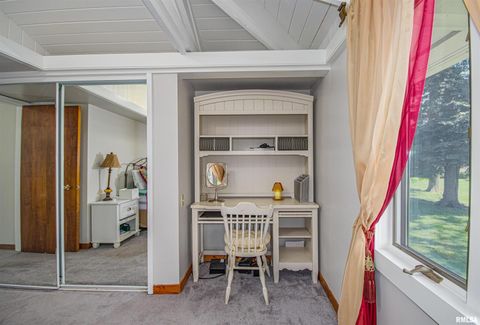 Tiny photo for 1114 S Perrine Street, Centralia, IL 62801 (MLS # EB459023)