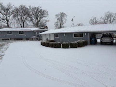 Tiny photo for 1114 S Perrine Street, Centralia, IL 62801 (MLS # EB459023)