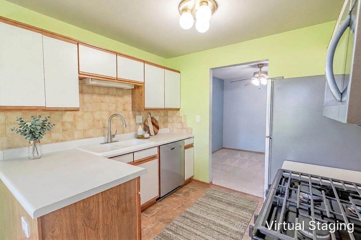 250 Ashbury Lane 3