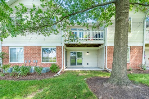 Tiny photo for 250 Ashbury Lane #3, Roselle, IL 60172 (MLS # 12736180)