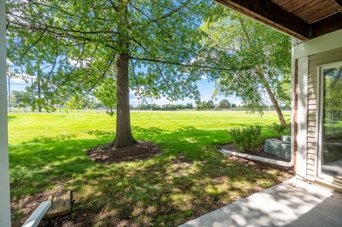 Tiny photo for 250 Ashbury Lane #3, Roselle, IL 60172 (MLS # 12736180)