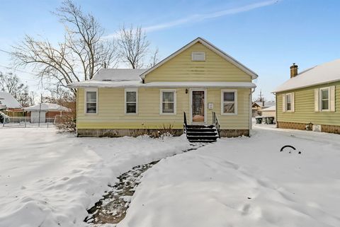 Photo of 145 W Maple Street, Coal City, IL 60416 (MLS # 12527763)