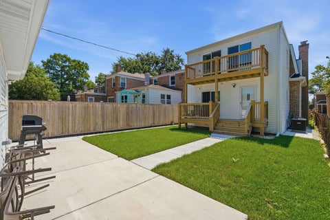 Tiny photo for 2724 W Jerome Street, Chicago, IL 60645 (MLS # 12725109)