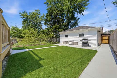 Tiny photo for 2724 W Jerome Street, Chicago, IL 60645 (MLS # 12725109)