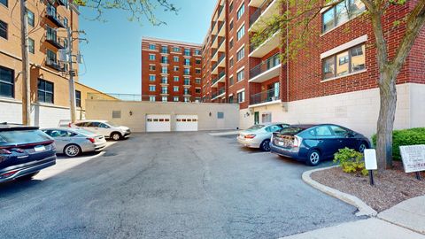 Tiny photo for 201 N Vail Avenue #207, Arlington Heights, IL 60004 (MLS # 12629800)