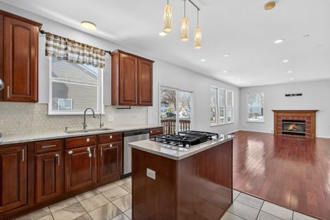 Tiny photo for 1590 Russell Drive, Hoffman Estates, IL 60192 (MLS # 12589831)