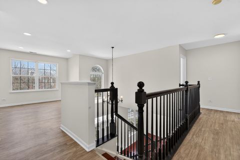 Tiny photo for 1590 Russell Drive, Hoffman Estates, IL 60192 (MLS # 12589831)