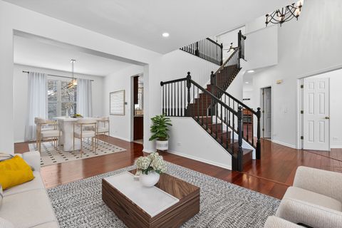 Tiny photo for 1590 Russell Drive, Hoffman Estates, IL 60192 (MLS # 12589831)