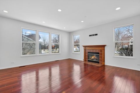 Tiny photo for 1590 Russell Drive, Hoffman Estates, IL 60192 (MLS # 12589831)